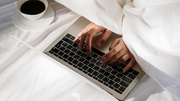 渣打银行和汇丰银行是香港银行吗？揭秘全球金融巨头的角色与影响