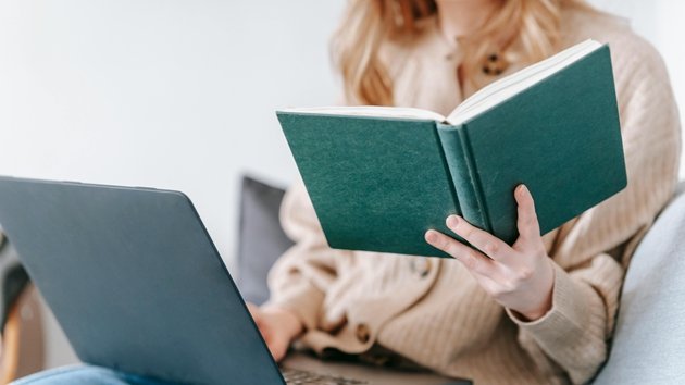 海南办理香港公司年审时不可忽视的关键因素